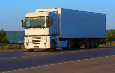 Konya ile Sinanpaşa Arası Öğrenci Eşyası Taşıma